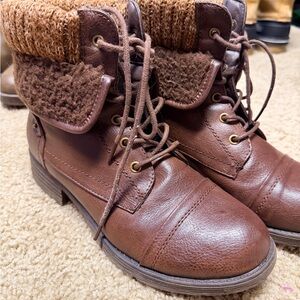 Brown Lace-Up Ankle Boots with Knit Cuff